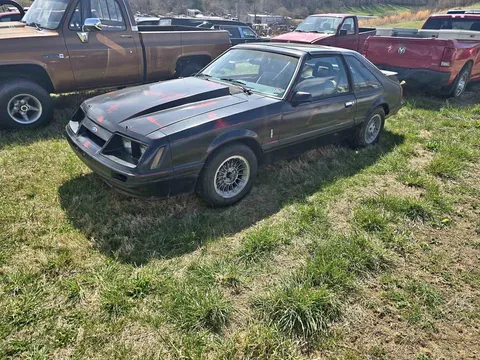 1985 Ford Mustang GT Coupe 2D