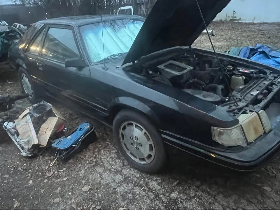 1985 Ford Mustang SVO 3rd Gen - Image 6 of 11