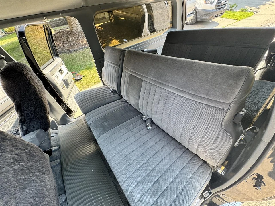 1985 GMC C/K 3rd Gen - Image 10 of 16