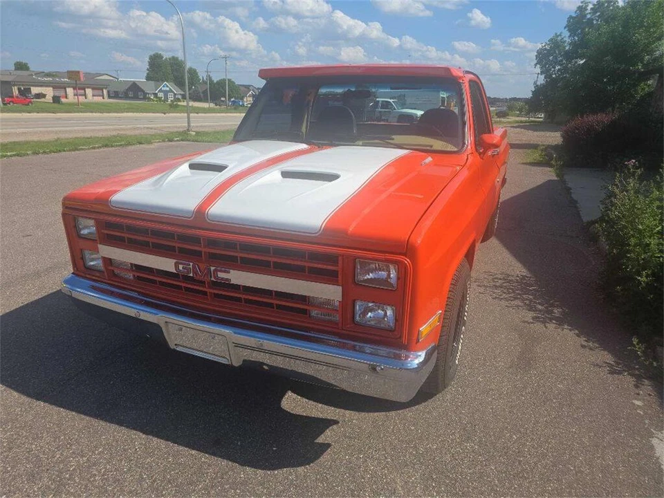1985 GMC C/K 3rd Gen - Image 5 of 31
