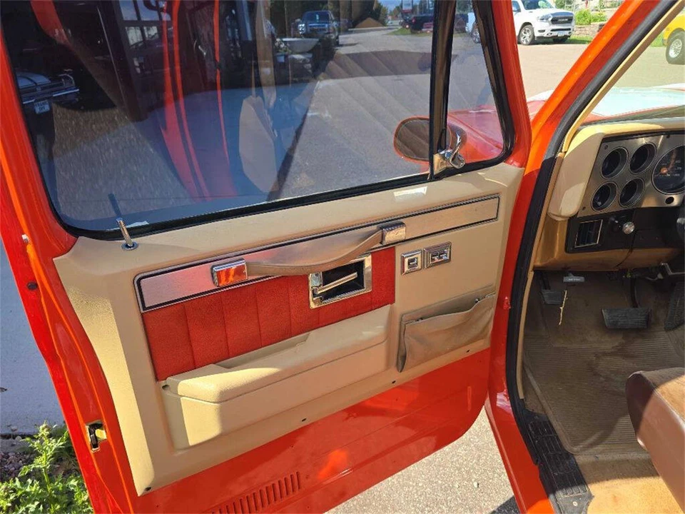1985 GMC C/K 3rd Gen - Image 27 of 31