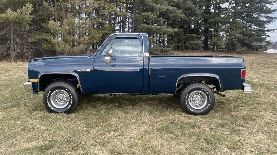 1985 GMC C/K 3rd Gen - Image 2 of 15