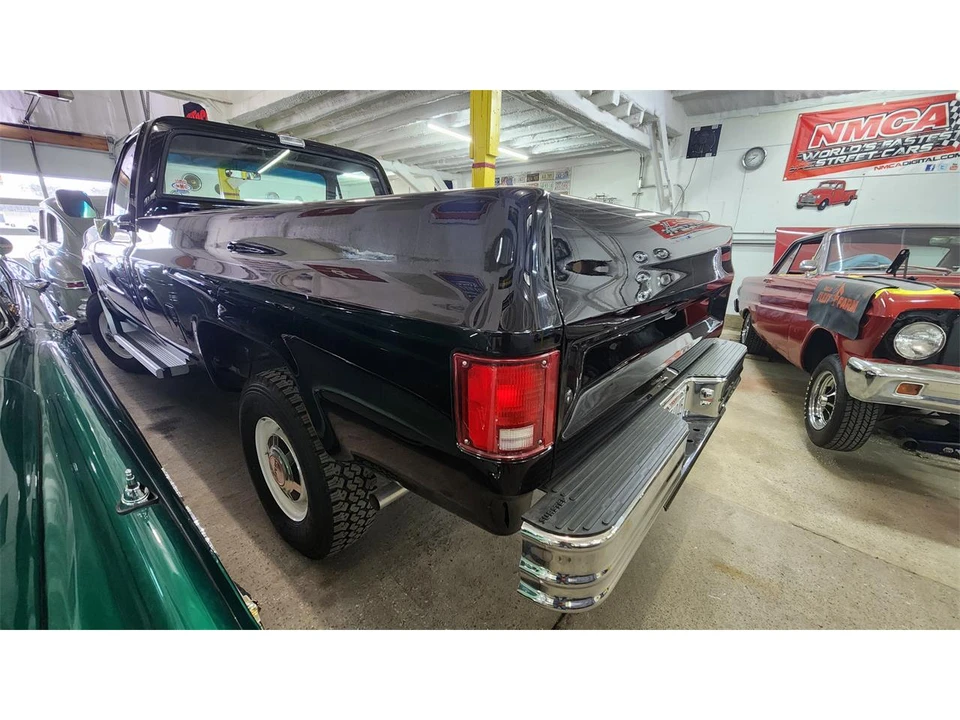 1985 GMC C/K 3rd Gen - Image 6 of 18