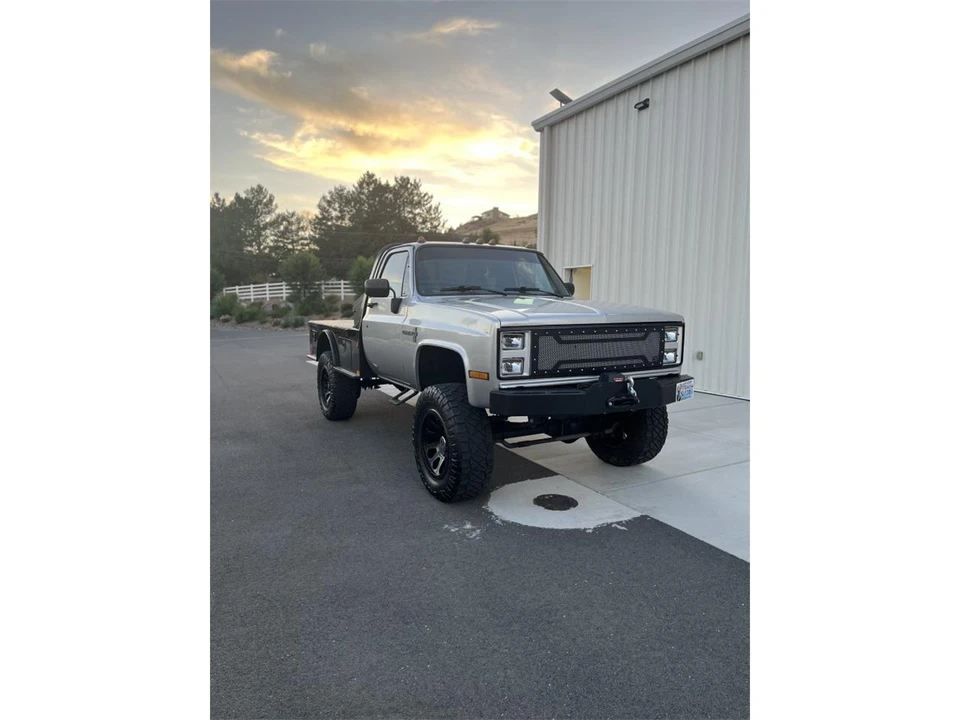 1985 GMC C/K 3rd Gen - Image 4 of 10