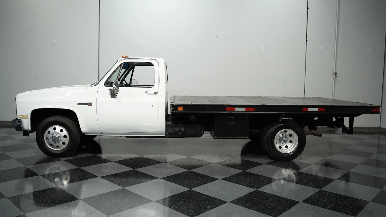 1985 GMC C/K 3rd Gen - Image 3 of 12