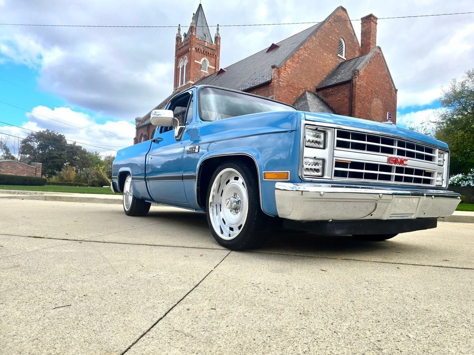 1985 GMC C/K 3rd Gen - Image 4 of 21