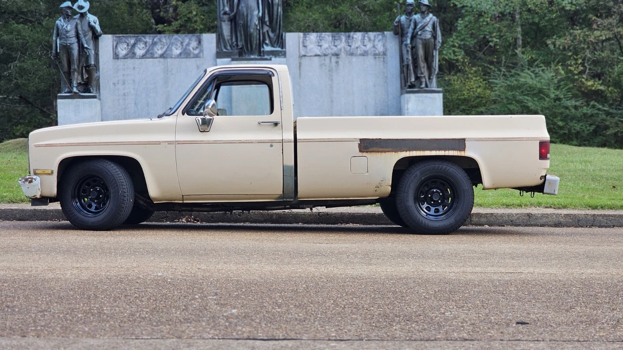1985 GMC C/K 3rd Gen - Image 3 of 5