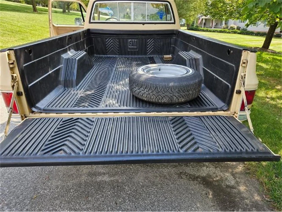 1985 GMC C/K 3rd Gen - Image 2 of 7