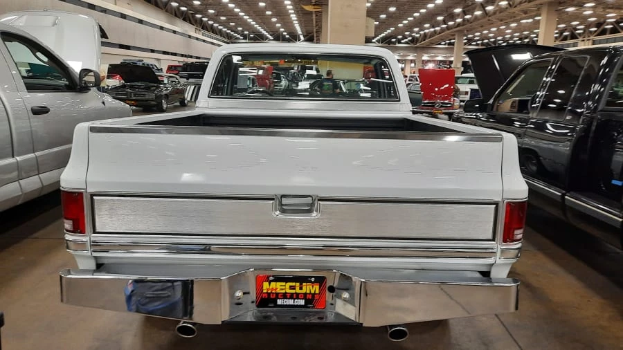 1985 GMC C/K 3rd Gen - Image 9 of 10
