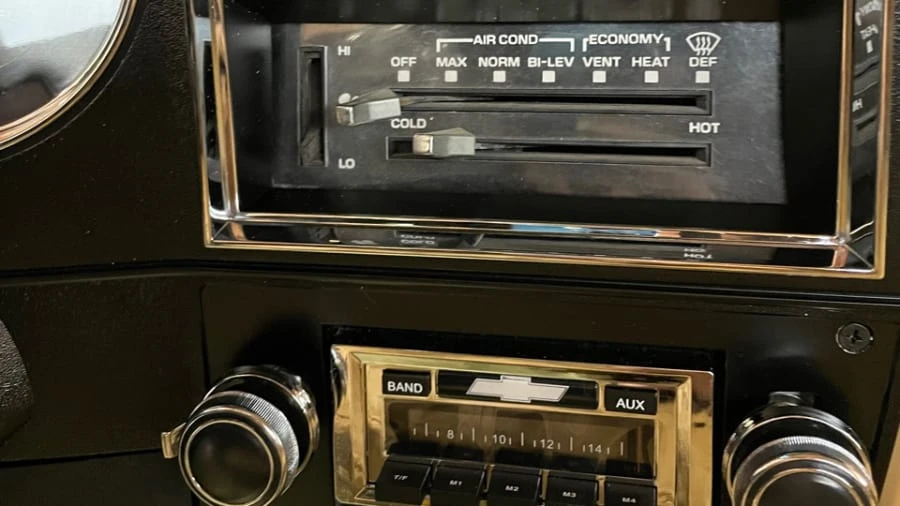 1985 GMC C/K 3rd Gen - Image 7 of 28