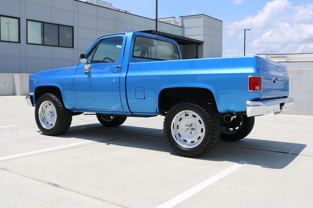 1985 GMC C/K 3rd Gen - Image 11 of 31