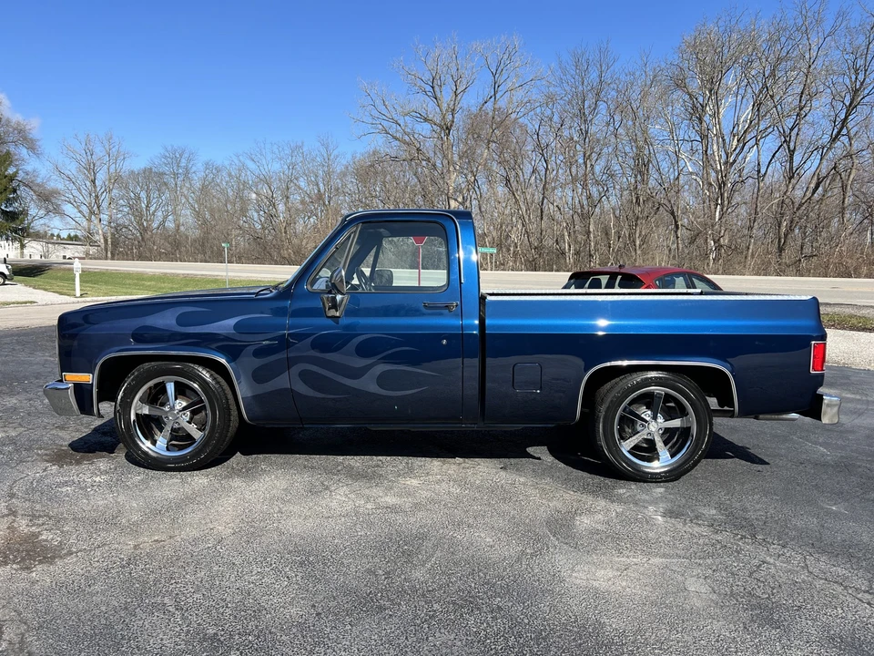 1985 GMC C/K 3rd Gen - Image 3 of 31
