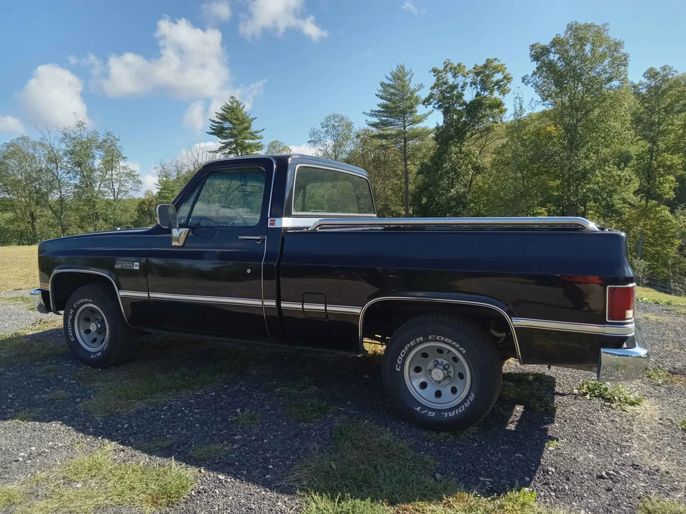 1985 GMC C/K 3rd Gen - Image 10 of 31