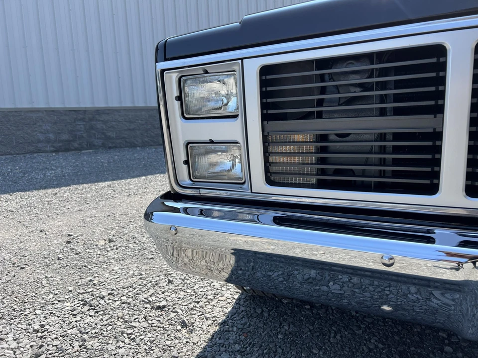 1985 GMC Sierra 1st Gen - Image 30 of 31