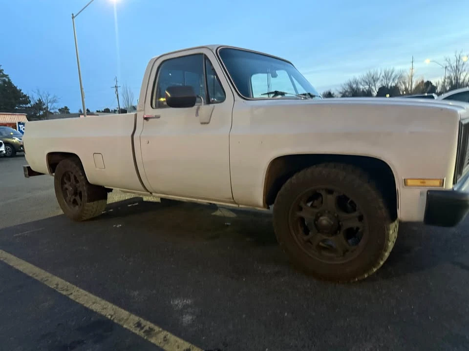 1985 GMC C/K 3rd Gen - Image 2 of 4
