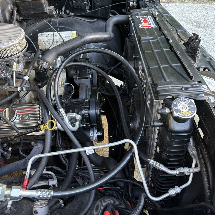 1985 GMC Suburban 7th Gen - Image 17 of 17
