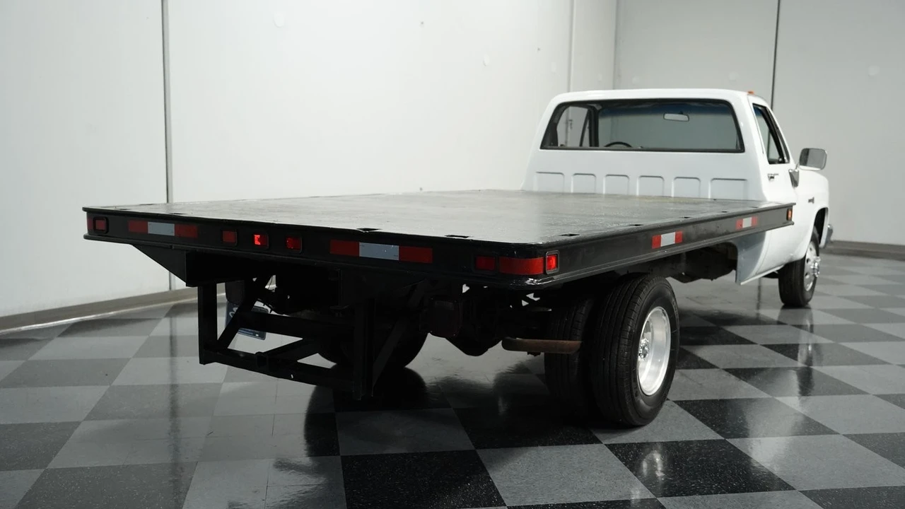 1985 GMC C/K 3rd Gen - Image 9 of 12