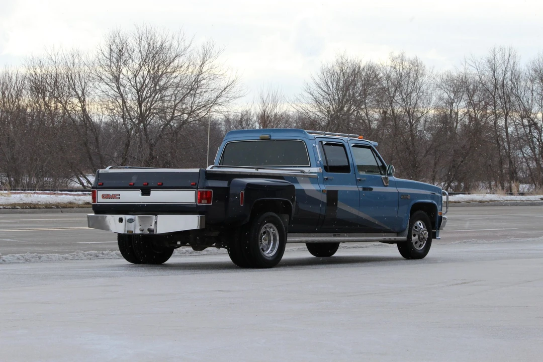 1985 GMC C/K 3rd Gen - Image 10 of 31