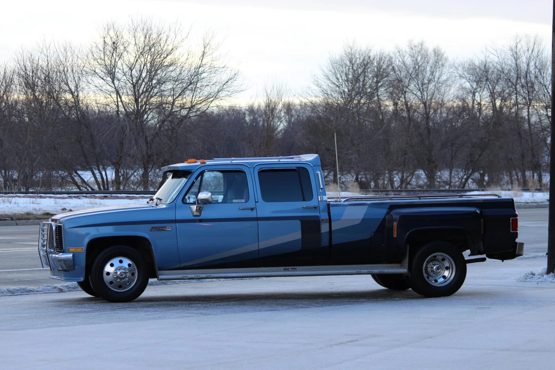 1985 GMC C/K 3rd Gen - Image 2 of 31
