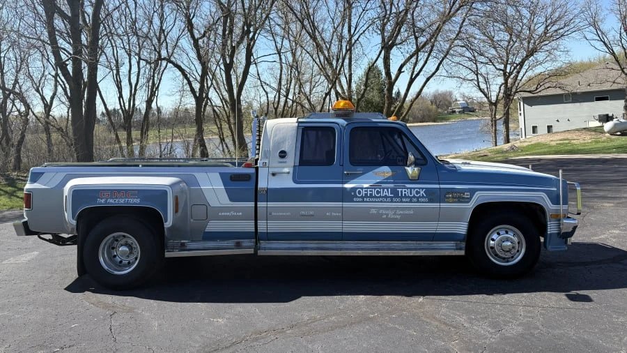 1985 GMC C/K 3rd Gen - Image 2 of 13