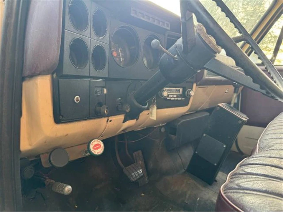1985 GMC TopKick - Image 9 of 12