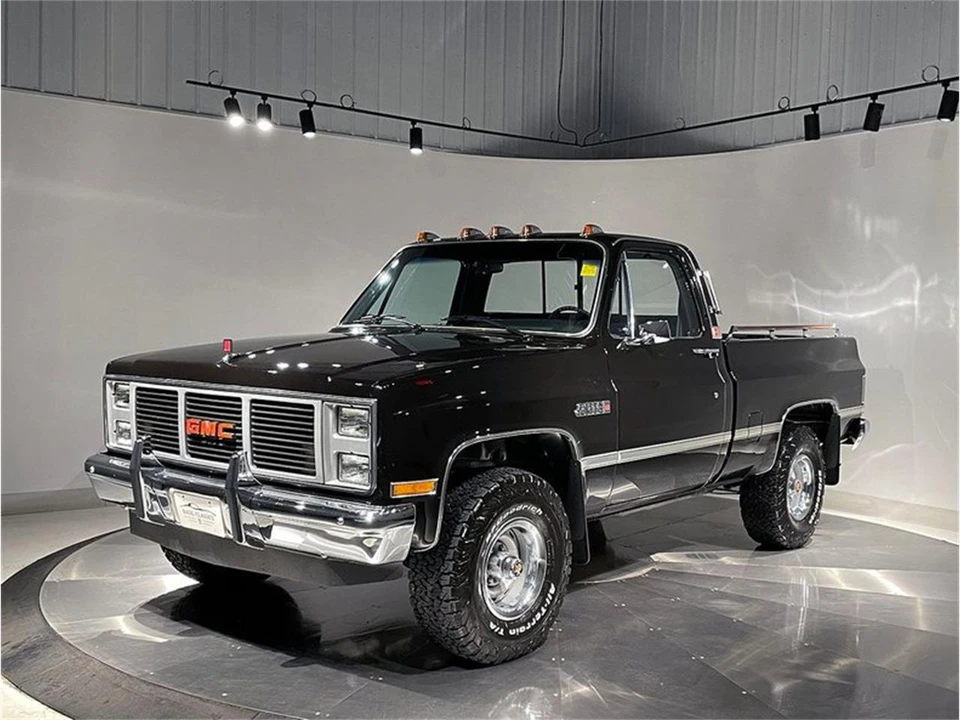 1985 GMC C/K 3rd Gen - Image 2 of 31