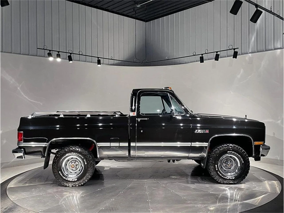 1985 GMC C/K 3rd Gen - Image 5 of 31