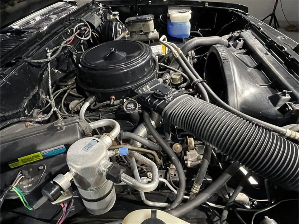 1985 GMC C/K 3rd Gen - Image 25 of 31
