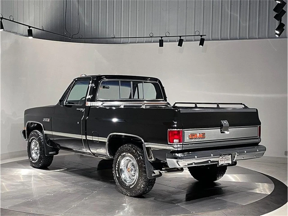 1985 GMC C/K 3rd Gen - Image 9 of 31