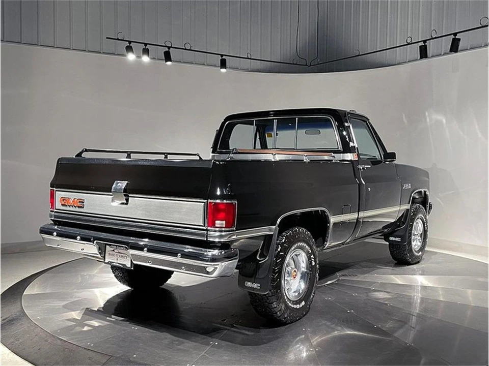 1985 GMC C/K 3rd Gen - Image 6 of 31