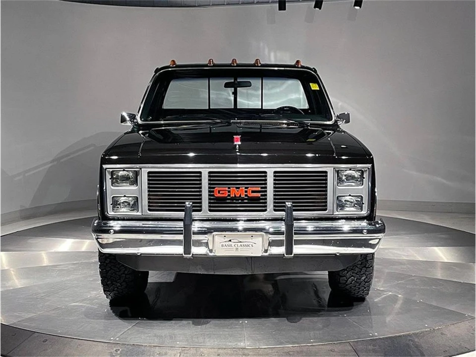 1985 GMC C/K 3rd Gen - Image 3 of 31