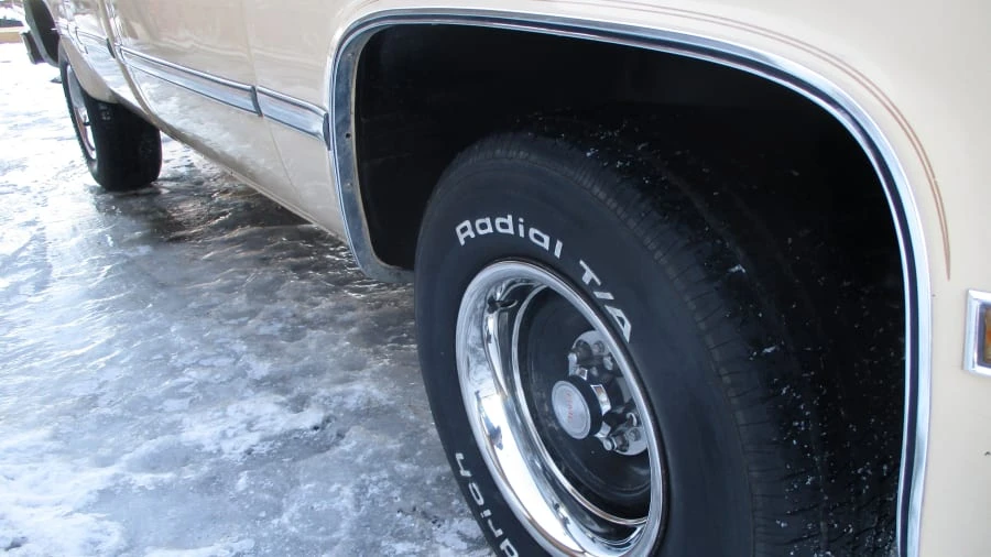 1985 GMC C/K 3rd Gen - Image 10 of 13