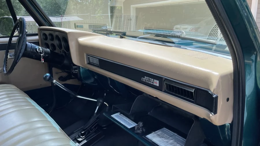 1985 GMC C/K 3rd Gen - Image 6 of 17