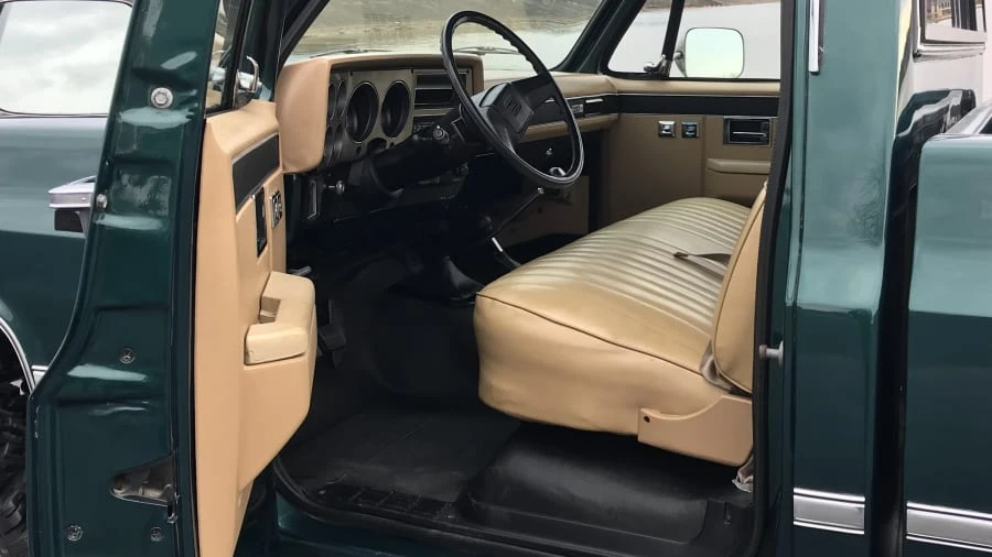 1985 GMC C/K 3rd Gen - Image 4 of 11