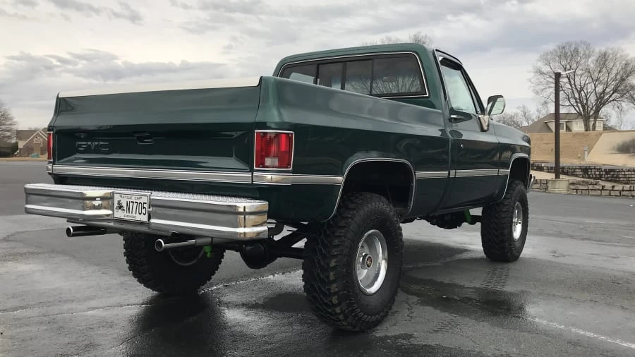 1985 GMC C/K 3rd Gen - Image 10 of 11