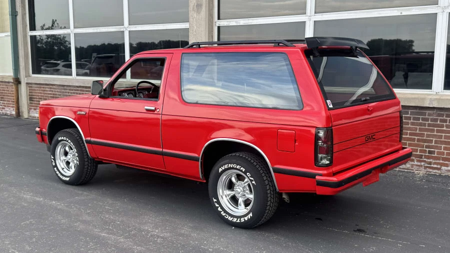 1985 GMC Jimmy 2nd Gen - Image 3 of 9