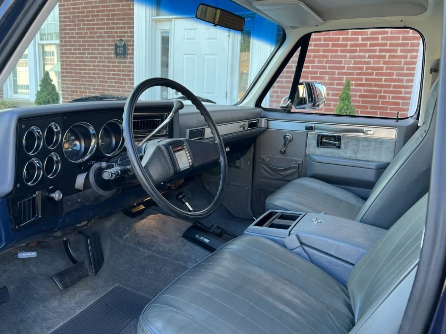 1985 GMC Jimmy 2nd Gen - Image 4 of 16