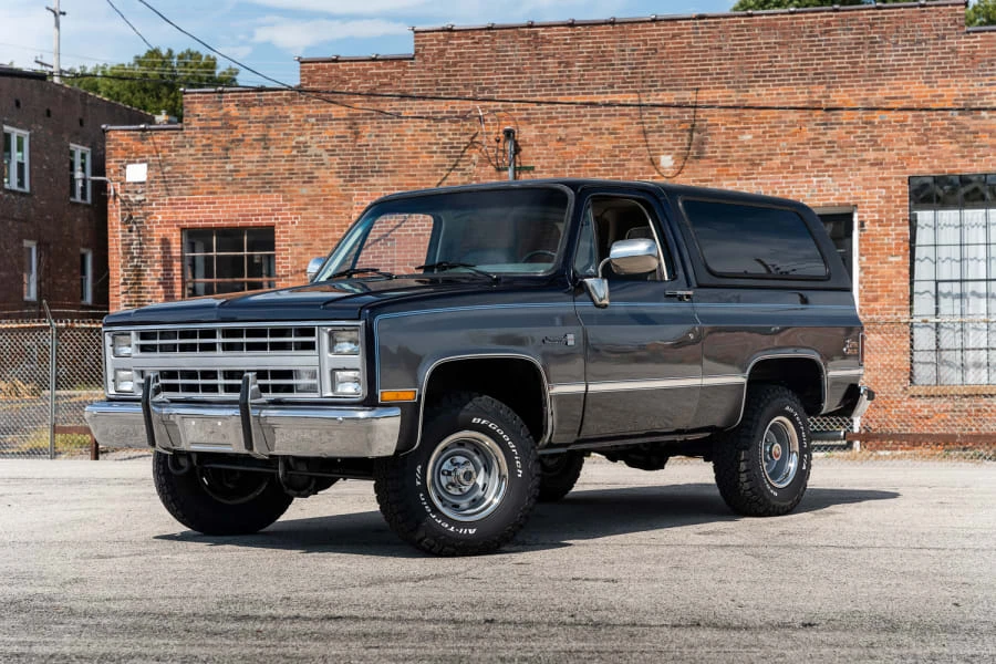 1985 GMC Jimmy 2nd Gen - Image 11 of 16