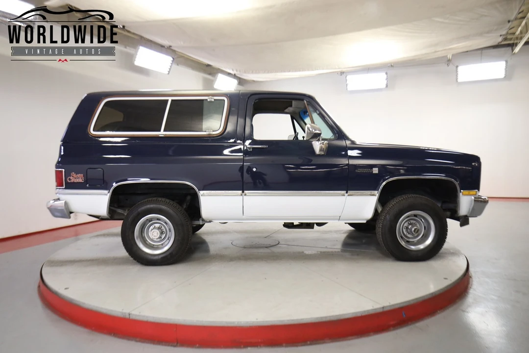 1985 GMC Jimmy 2nd Gen - Image 4 of 12