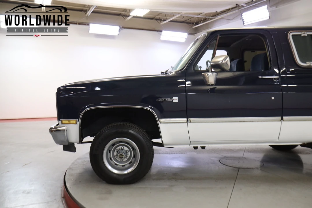 1985 GMC Jimmy 2nd Gen - Image 7 of 12