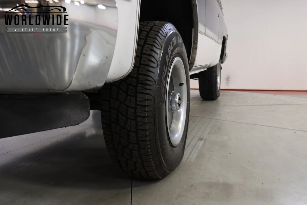 1985 GMC Jimmy 2nd Gen - Image 11 of 12