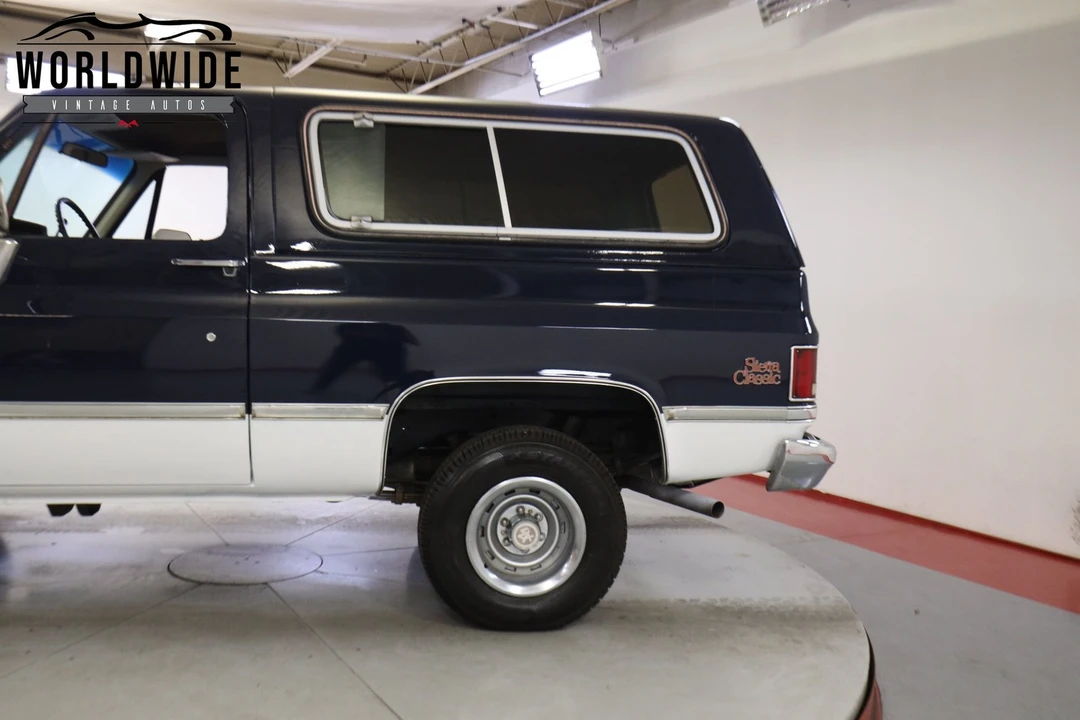 1985 GMC Jimmy 2nd Gen - Image 10 of 12