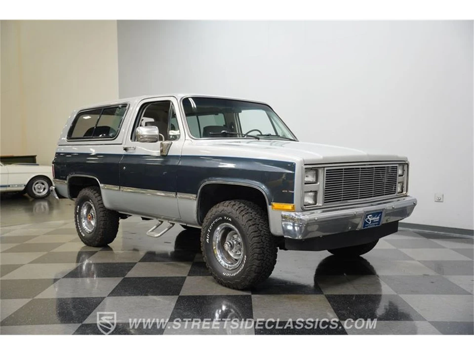 1985 GMC Jimmy 2nd Gen - Image 14 of 31