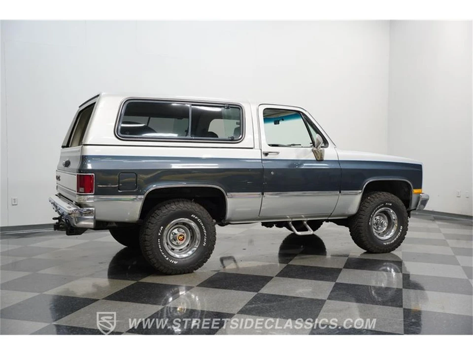 1985 GMC Jimmy 2nd Gen - Image 11 of 31
