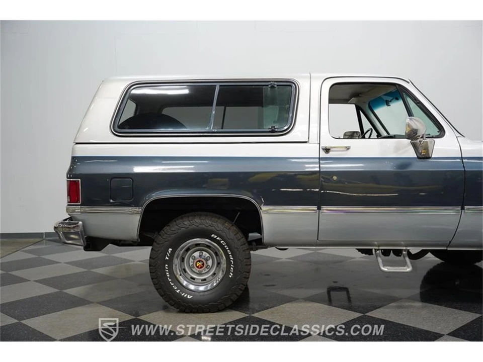 1985 GMC Jimmy 2nd Gen - Image 26 of 31