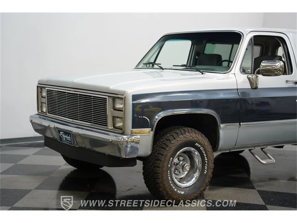 1985 GMC Jimmy 2nd Gen - Image 16 of 31