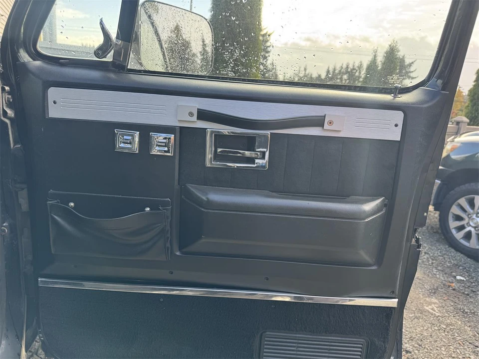 1985 GMC Jimmy 2nd Gen - Image 15 of 31