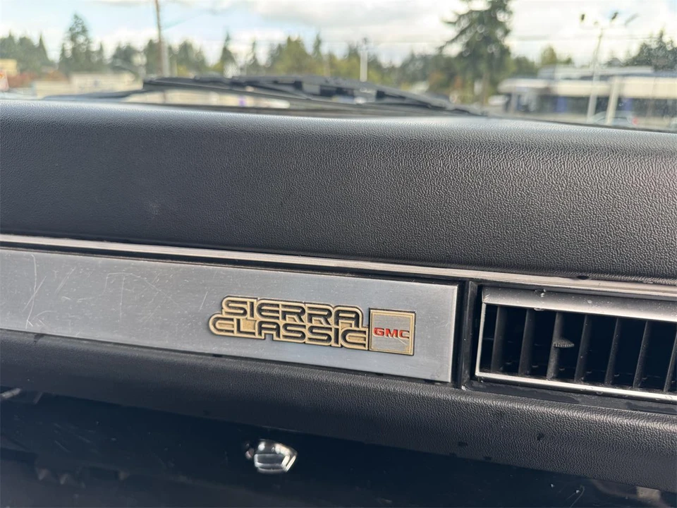 1985 GMC Jimmy 2nd Gen - Image 14 of 31