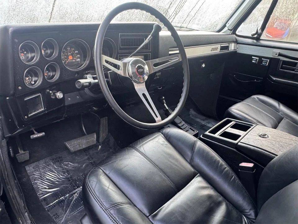 1985 GMC Jimmy 2nd Gen - Image 11 of 31
