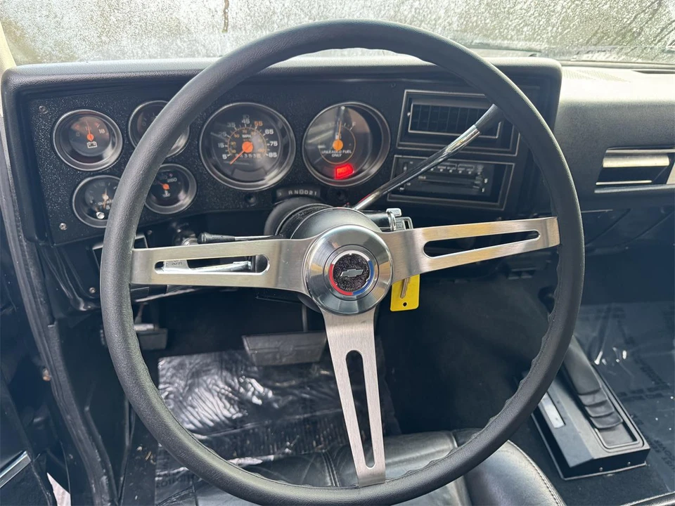 1985 GMC Jimmy 2nd Gen - Image 10 of 31